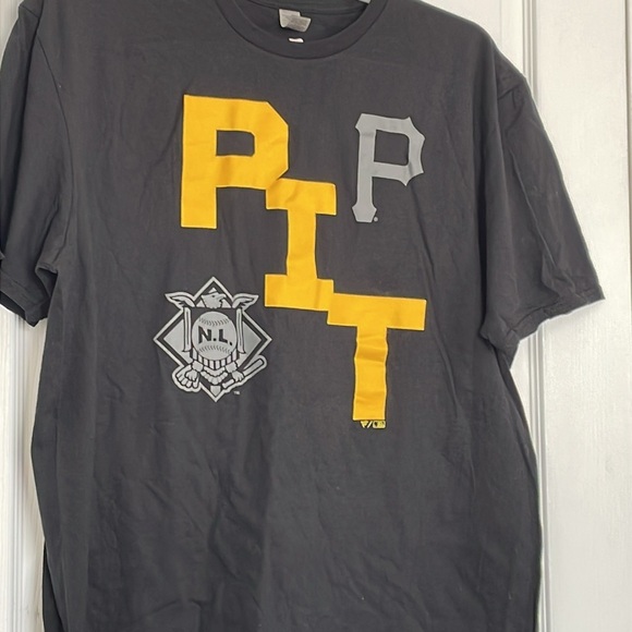 NWOT Pittsburgh Pirates Tshirt Adult X-Large Black MLB Baseball 100% Cotton - Picture 6 of 8